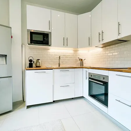 #by Le Grenette Pedestrianised Streets Air-conditioned Appartement